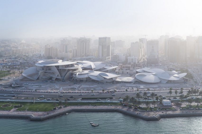 national_museum_of_qatar_jean_nouvel_architecture_cultural_doha__dezeen_2364_col_0_852x568.jpg